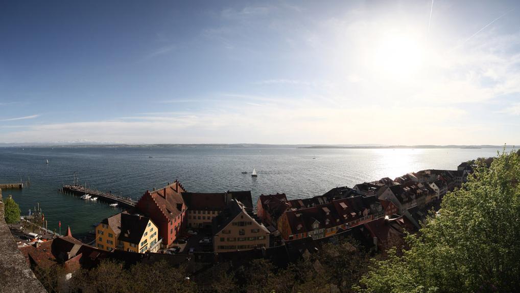 Panorama von der Schlossterrasse, Neues Schloss Meersburg