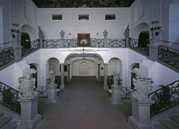 Nouveau Château de Meersburg, Vue de l'escalier