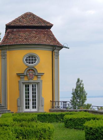 The location above the Lake Constance offers a magnificent view
