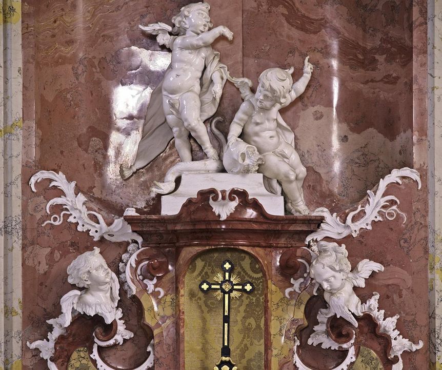 Stucco sculptures at the high altar tabernacle in the palace church, Meersburg New Palace